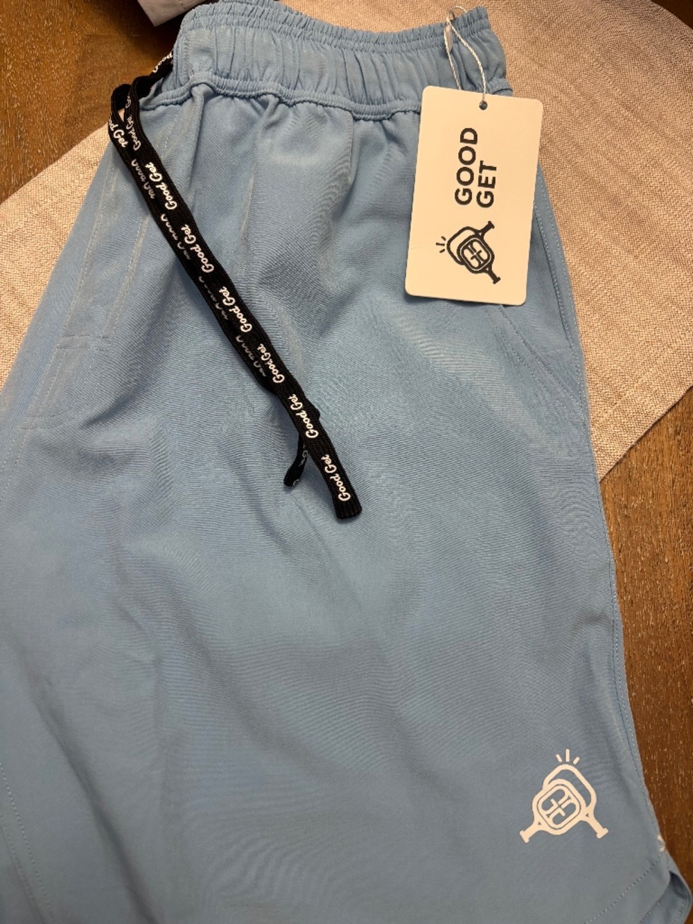 2 pairs Good get shorts